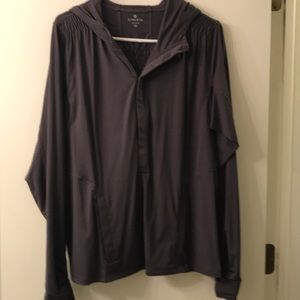 Athleta long sleeve top with hoody.